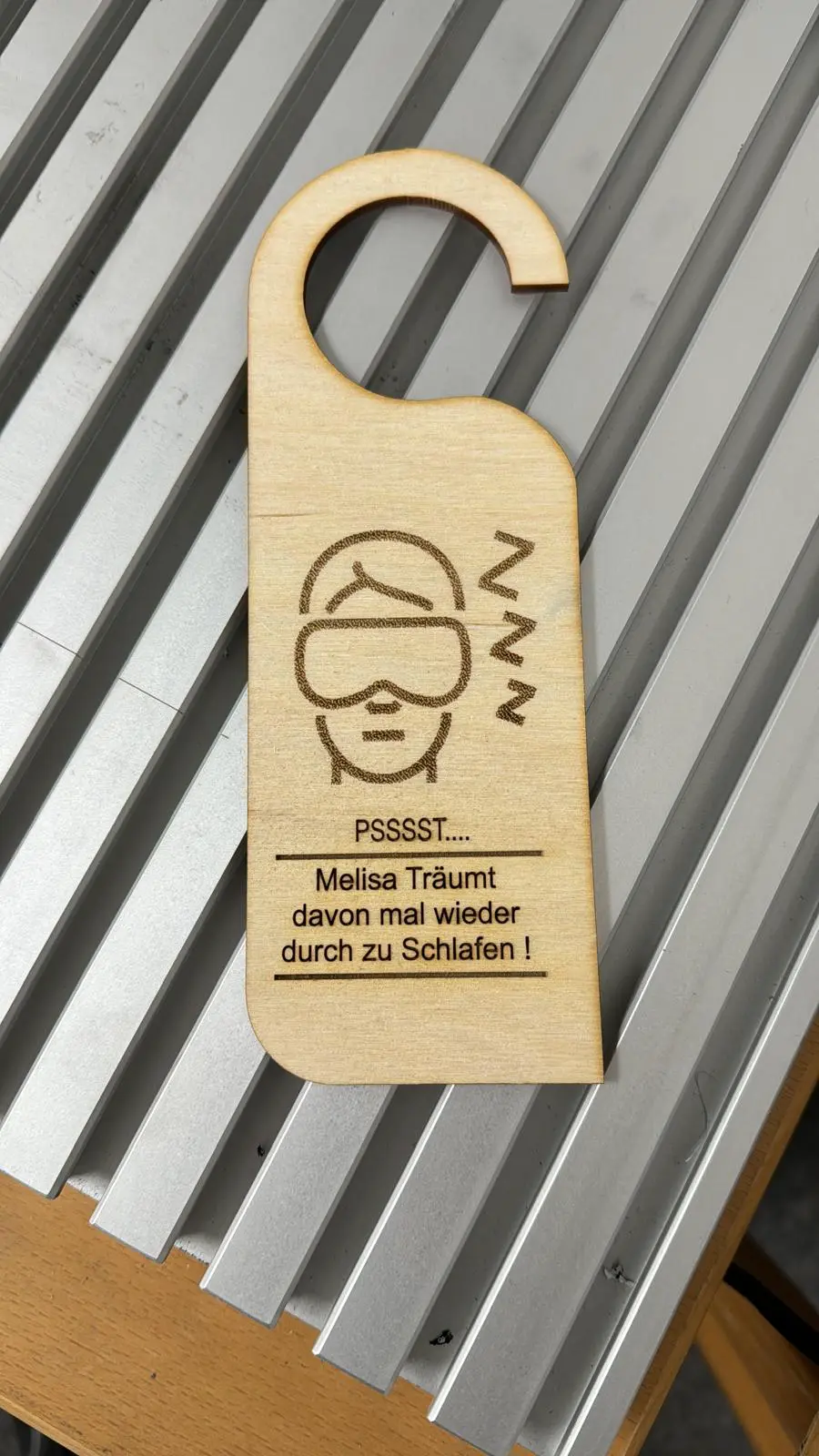 Türanhänger aus Holz – Bild 3